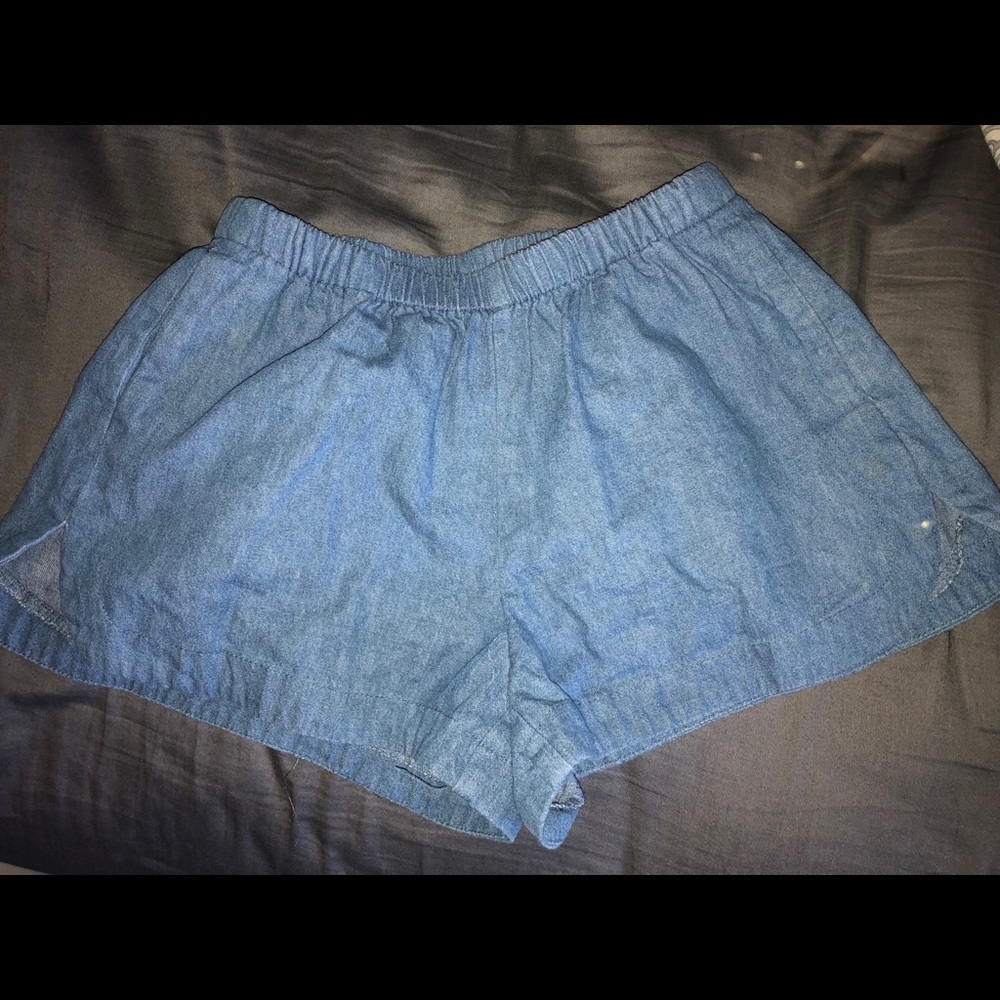 Brandy Melville cotton shorts